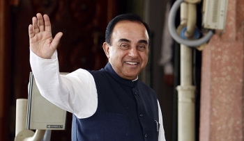 Teekhibaat with Subramanian Swamy