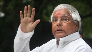 Teekhibaat with Laloo Prasad Yadav