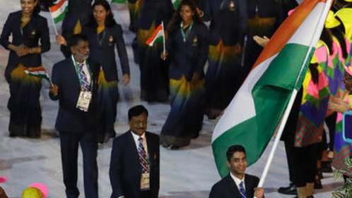 Abhinav Bindra carries the flag of India during the opening ceremony for the 2016 Summer Olympics in Rio de Janeiro, Brazil. | AP